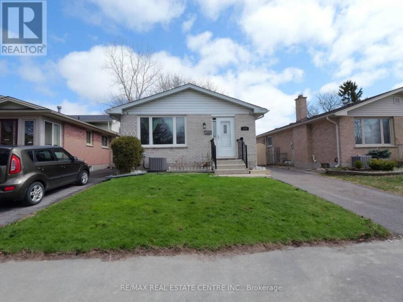 771 MONSARRAT AVENUE, London, Ontario N5Y 4Y3
