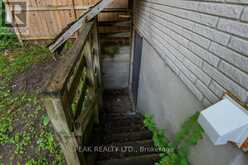 A - 185 CEDARVALE CRESCENT | Waterloo Ontario | Slide Image Forty-eight