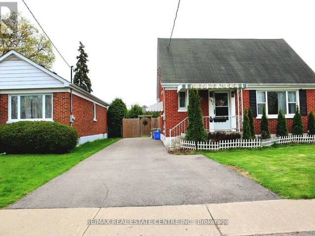 401 ELGIN Street E Oshawa Ontario, L1G 1V1 - 4 Bedrooms Home For Sale
