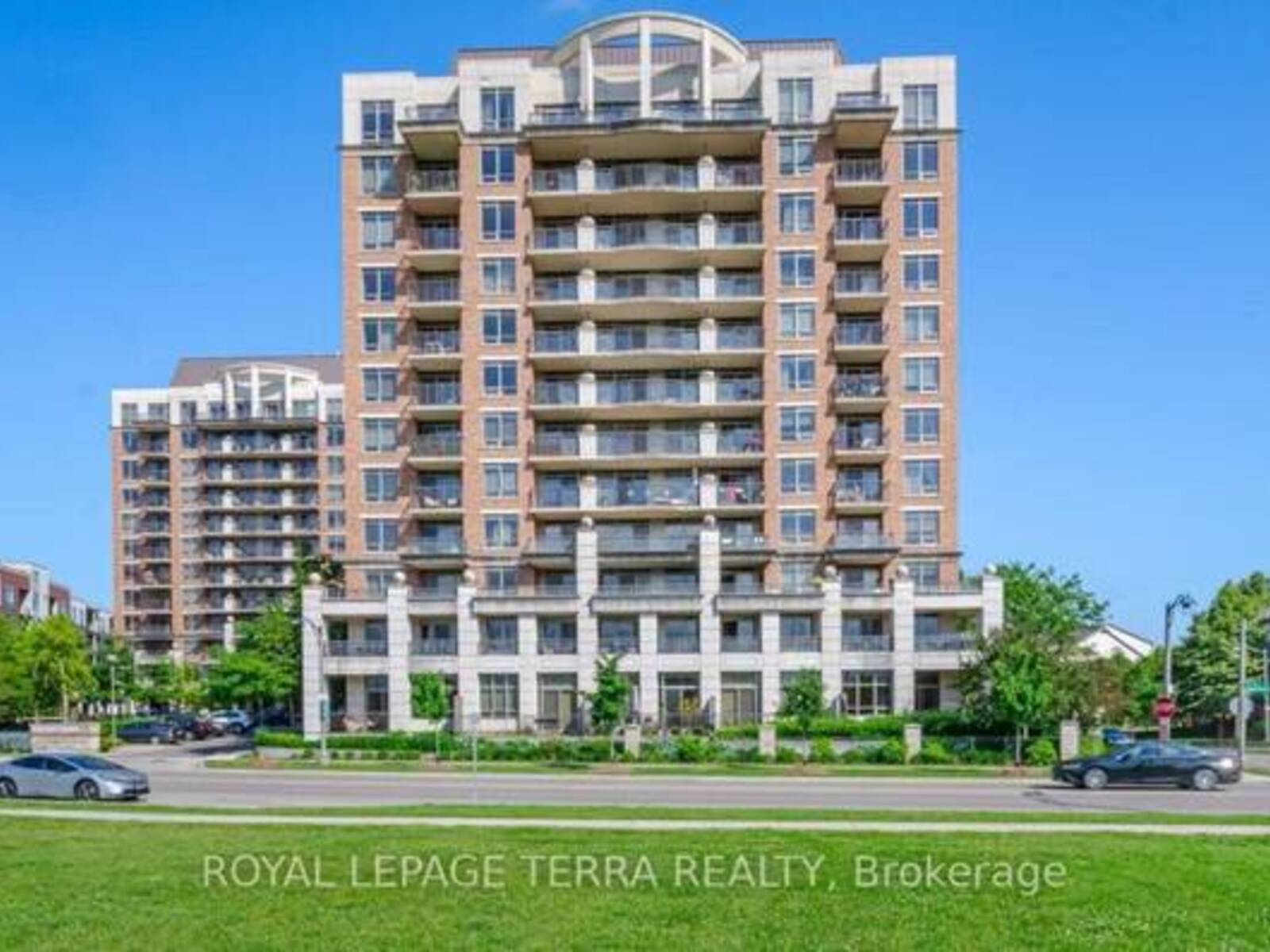 1011 - 2379 CENTRAL PARK DRIVE, Oakville, Ontario L6H 0E3