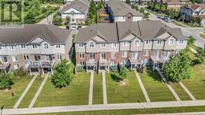 5 - 9 AMOS DRIVE | Guelph Ontario | Slide Image Nine