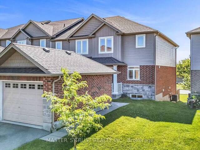 5 - 9 AMOS DRIVE Guelph Ontario, N1L 0M3 - 4 Bedrooms Condo For Sale