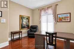 16 BOYLE DRIVE | Richmond Hill Ontario | Slide Image Twenty-four