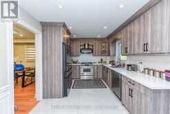 8 ST MARK PLACE | Brampton Ontario | Slide Image Nine