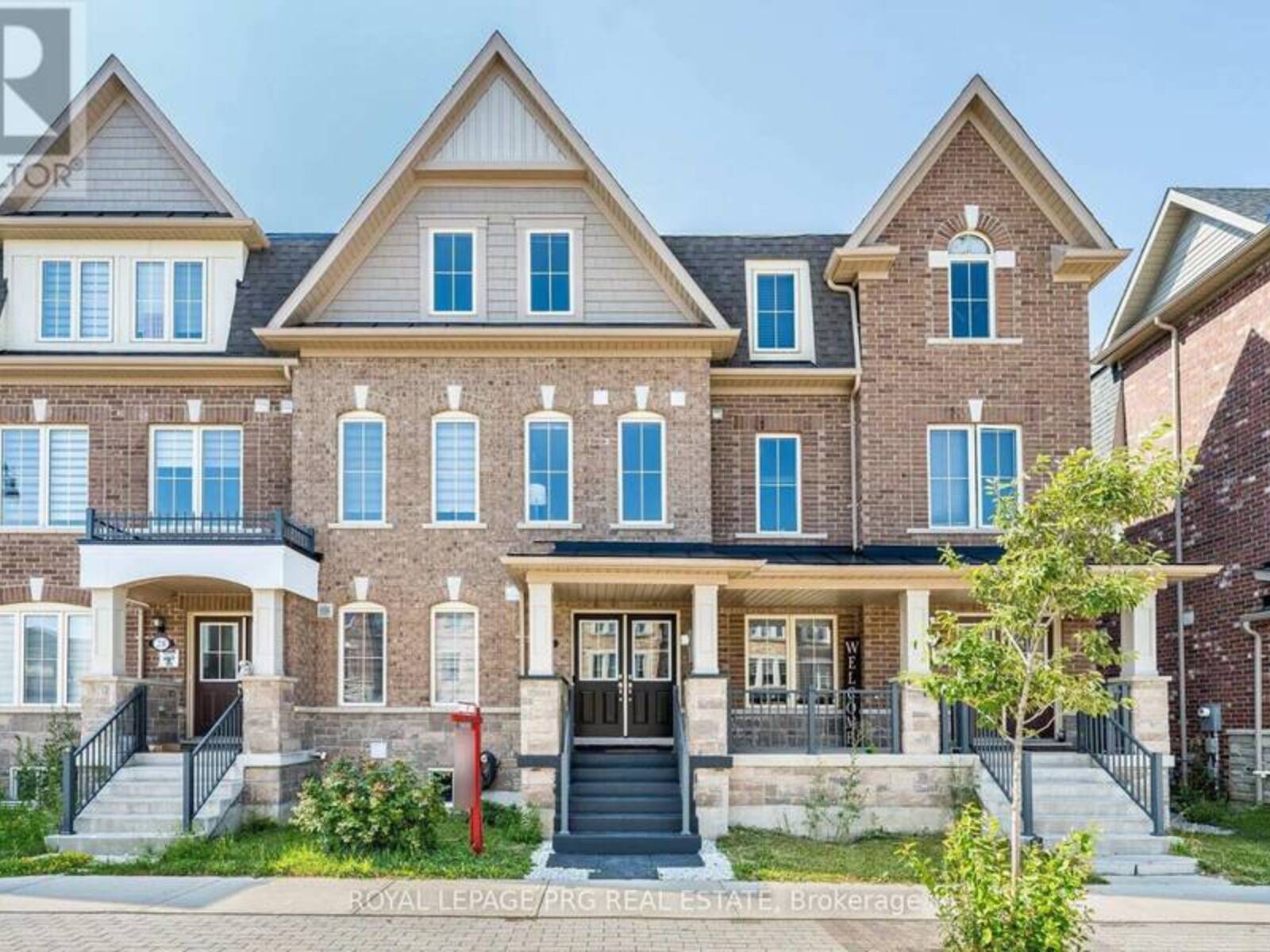 30 REMEMBRANCE ROAD, Brampton, Ontario L7A 4Y8