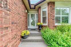 1379 BRAMBLEWOOD GREEN | Oakville Ontario | Slide Image Three