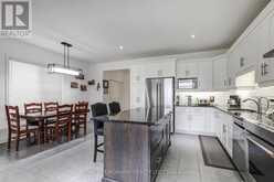 42 DALLAN DRIVE | Guelph Ontario | Slide Image Sixteen