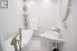 865 ATTERSLEY DRIVE | Oshawa Ontario | Slide Image Sixteen