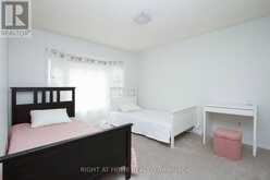 865 ATTERSLEY DRIVE | Oshawa Ontario | Slide Image Seventeen
