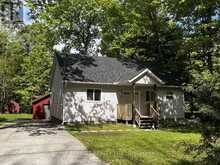 2135 CHAMPLAIN ROAD | Tiny Ontario | Slide Image One