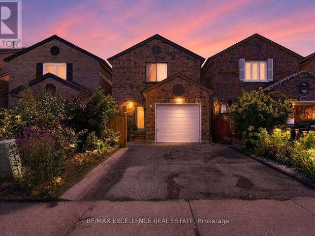 91 WOOLENSCOTE CIRCLE Toronto Ontario, M9V 4R6 - 3 Bedrooms Home For Sale