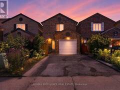 91 WOOLENSCOTE CIRCLE Toronto Ontario, M9V 4R6