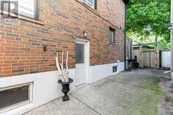 15 DENTON AVENUE | Toronto Ontario | Slide Image Four