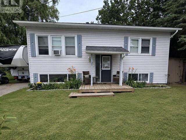 31 PRINCE STREET Minden Hills Ontario, K0M 2K0 - 3 Bedrooms Home For Sale