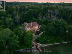 3246 COUNTY 8 ROAD Prince Edward Ontario, K0K 2T0