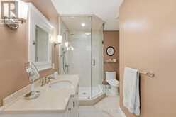 49 FALLING LEAF COURT | Aurora Ontario | Slide Image Thirty-five