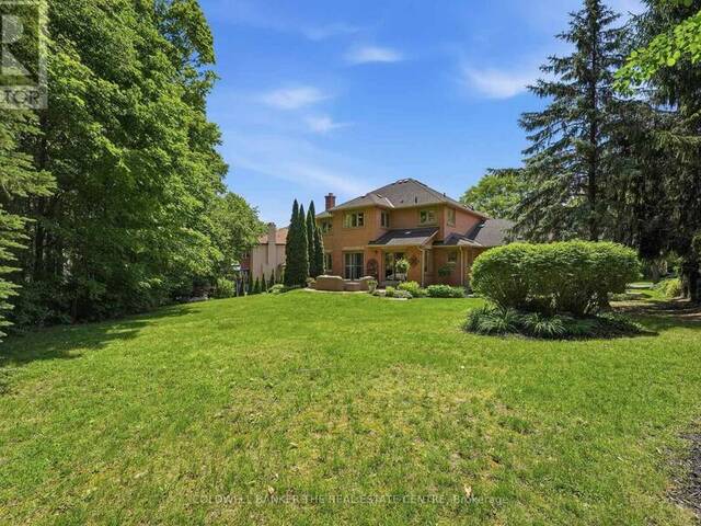 49 FALLING LEAF COURT Aurora Ontario, L4G 6K6 - 4 Bedrooms Home For Sale