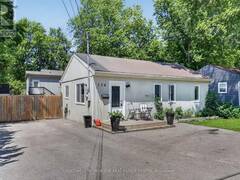 176 PLEASANT BOULEVARD Georgina Ontario, L4P 2S4