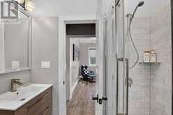 176 PLEASANT BOULEVARD | Georgina Ontario | Slide Image Nine