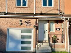 87 AVENUE ROAD Richmond Hill Ontario, L4C 9N6