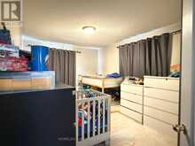 350 GILPIN DRIVE | Newmarket Ontario | Slide Image Thirteen