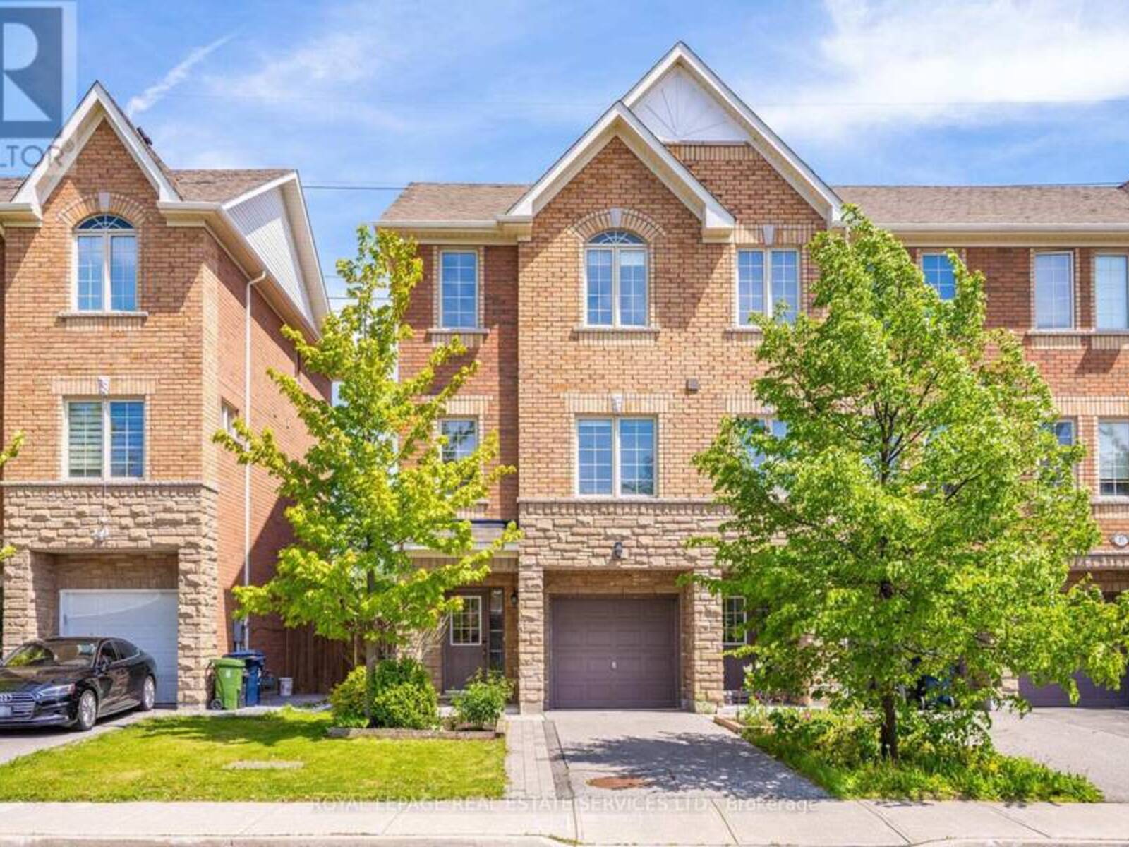 61 PIDGEON STREET, Toronto, Ontario M1L 0C8