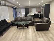 50 BAYCLIFFE CRESCENT | Brampton Ontario | Slide Image Nine