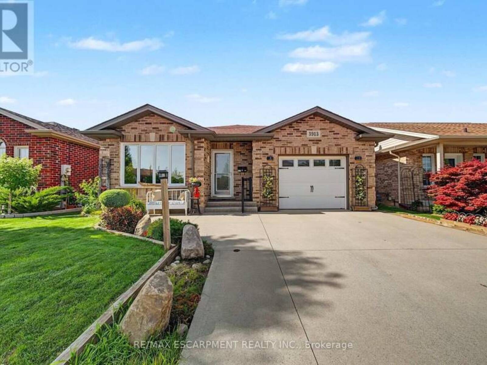 3913 PRIMROSE LANE, Lincoln, Ontario L0R 2C0