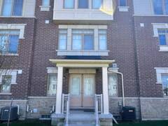 42 AMBEREEN PLACE E Clarington Ontario, L1C 7H5