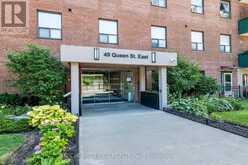 49 QUEEN STREET | Mississauga Ontario | Slide Image Four
