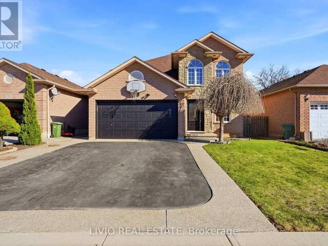 19 KONSTANTINE COURT Hamilton Ontario, L9B 2T3 - 4 Bedrooms Home For Sale