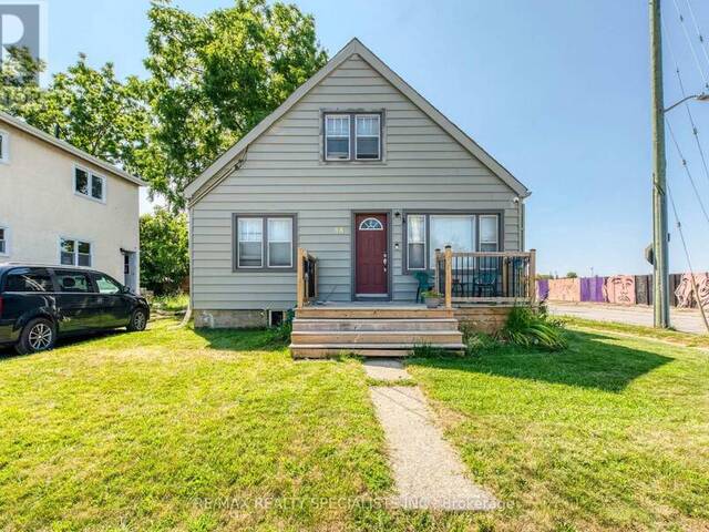 58 CARLTON STREET St. Catharines Ontario, L2R 1P8 - 5 Bedrooms Home For Sale