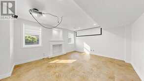 19 HEANEY COURT | Aurora Ontario | Slide Image Thirty-eight