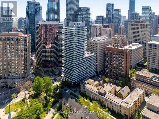 1811 - 57 ST JOSEPH STREET Toronto Ontario, M5S 0C5 - 2 Bedrooms Condo For Sale