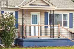 422 WELLAND AVENUE | St. Catharines Ontario | Slide Image Four