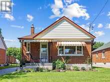 58 CENTRAL PARK BOULEVARD S | Oshawa Ontario | Slide Image Three