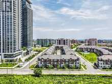 52 SOUTH PARK ROAD | Markham Ontario | Slide Image Three
