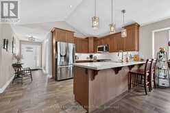 25 RICHARD CRESCENT | Smithville Ontario | Slide Image Ten