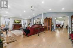 750 GORHAM STREET | Newmarket Ontario | Slide Image Six
