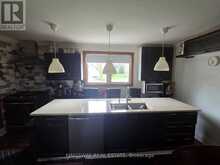 405 DIXON BOULEVARD | Newmarket Ontario | Slide Image Four