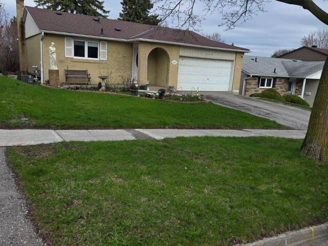405 DIXON BOULEVARD Newmarket Ontario, L3Y 5C5 - 3 Bedrooms Home For Sale