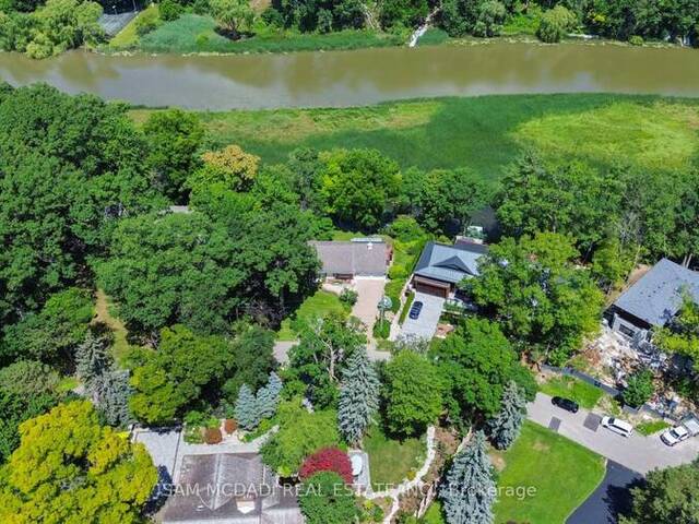 461 TEMAGAMI CRESCENT Mississauga Ontario, L5H 1S9 - 4 Bedrooms Waterfront Home For sale