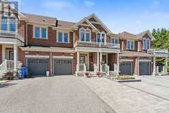 360 WILLIAM GRAHAM DRIVE | Aurora Ontario | Slide Image One
