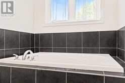 360 WILLIAM GRAHAM DRIVE | Aurora Ontario | Slide Image Twenty