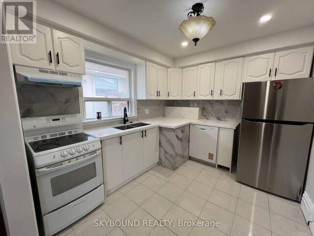 33 BRADSTOCK ROAD Toronto Ontario, M9M 1M9 - 5 Bedrooms Home For Sale