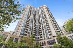 TH1 - 500 DORIS AVENUE | Toronto Ontario | Slide Image Two