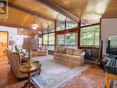 25 WILLIAM AVENUE Wasaga Beach Ontario, L9Z 2X3