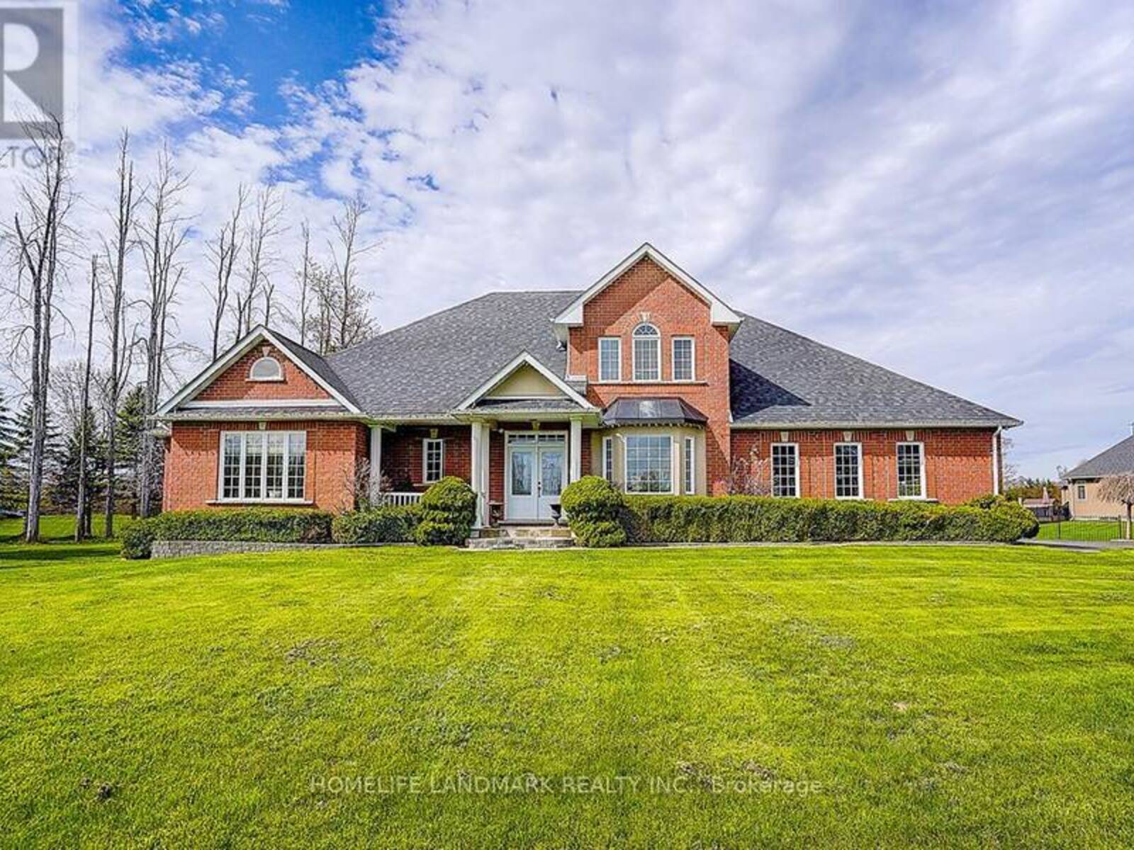 49 RED OAK CRESCENT, Oro-Medonte, Ontario L0L 2L0