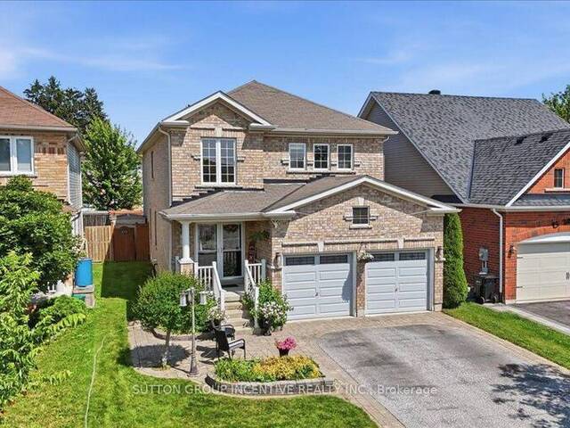 17 WHITE CRESCENT Barrie Ontario, L4N 5Z9 - 5 Bedrooms Home For Sale
