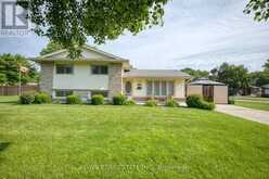 8968 BANTING AVENUE | Niagara Falls Ontario | Slide Image One